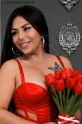Foto Tentazioni Hot Escort Termoli Adriana Curvy 3801462000 - 24