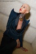Foto Tentazioni Hot Transescort Milano Ath�na 3270729765 - 4