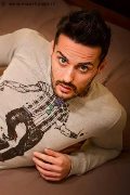 Foto Tentazioni Hot Boys Agrigento Alessio 3333335081 - 5
